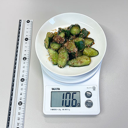 中皿1皿分のきゅうりのおかか和え