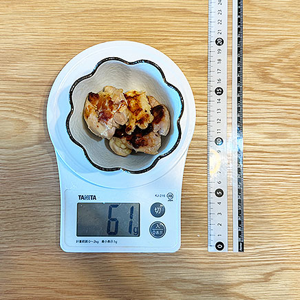 小鉢1杯分の鶏肉の塩コショウ焼き