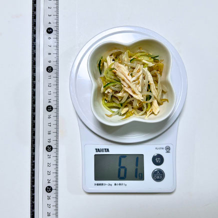 小鉢1杯分のささみともやしのナムル