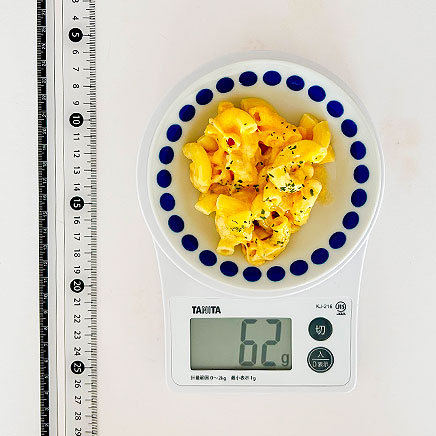 小皿1皿分のマカロニアンドチーズ