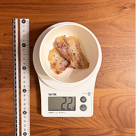 小鉢1杯分の豚肉の塩コショウ焼き