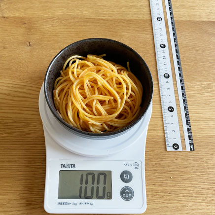 小鉢1杯分のナポリタンサラダ