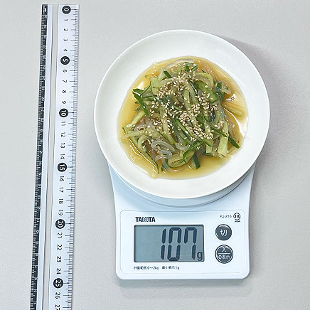 中皿1皿分のしらたきの酢の物