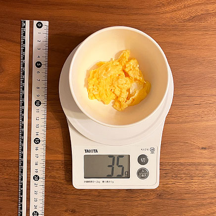 小鉢1杯分のチーズスクランブルエッグ