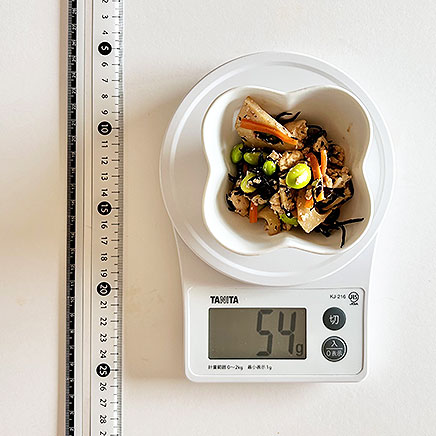 小鉢1杯分の豆腐とひじきの煮物