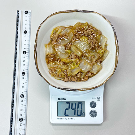 中皿1皿分の白菜とひき肉のあんかけ