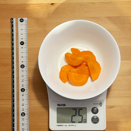 丼1杯分の酢豚丼に使った人参