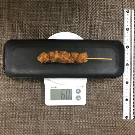 1本分の鶏胸肉のソース串カツ