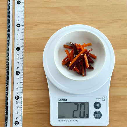 豆鉢1杯分の紫芋のきんぴら