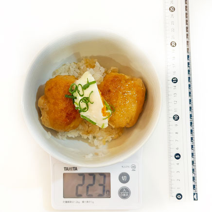 小丼1杯分のつくね丼