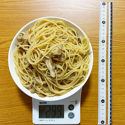 深皿(中)1皿分のきのことしらすの和風パスタ