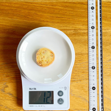 1枚分のホワイトチョコクッキー