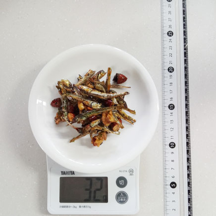 小皿1皿分のアーモンドの田作り