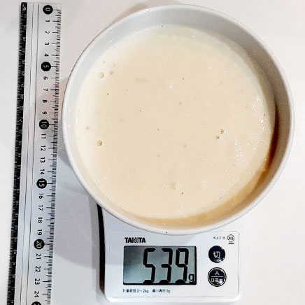 中鉢1杯分の白菜のポタージュ