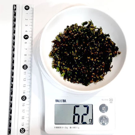 深皿（小）1皿分のしその実の塩漬け