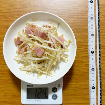 深皿(中)1皿分のもやしのペペロンチーノ