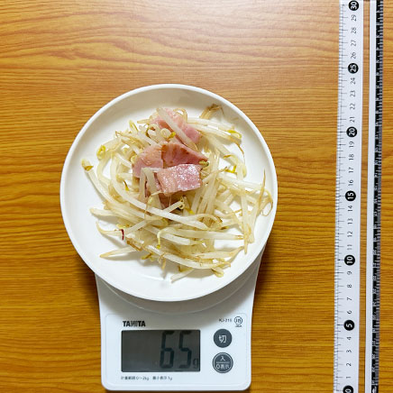 深皿(小)1皿分のもやしのペペロンチーノ