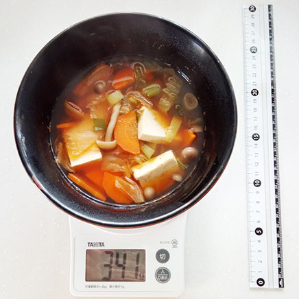 汁椀(大)1杯分の豆腐キムチスープ