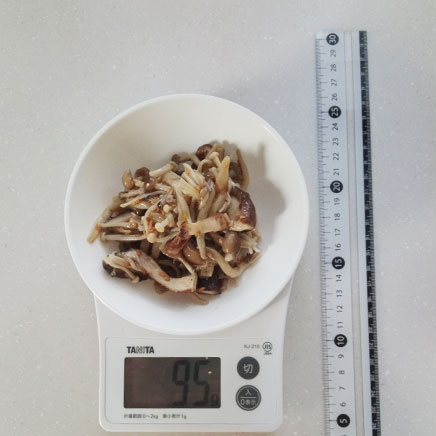 小鉢1杯分のきのこのナムル