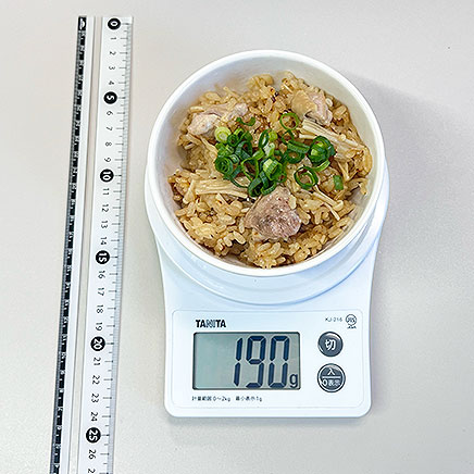 茶碗1杯分のえのきだけの炊き込みご飯