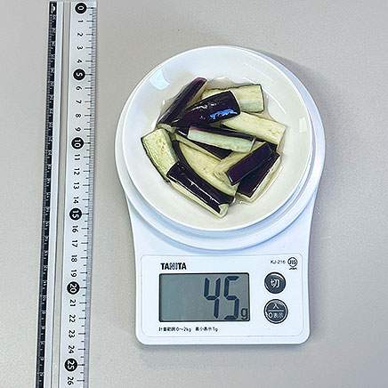 小皿1皿分のなすの浅漬け