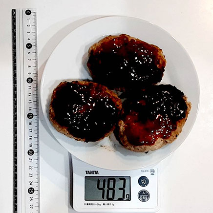 3個分の豚ひき肉と豆腐のハンバーグ