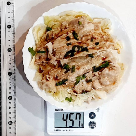 大皿1皿分の豚キャベツ蒸し