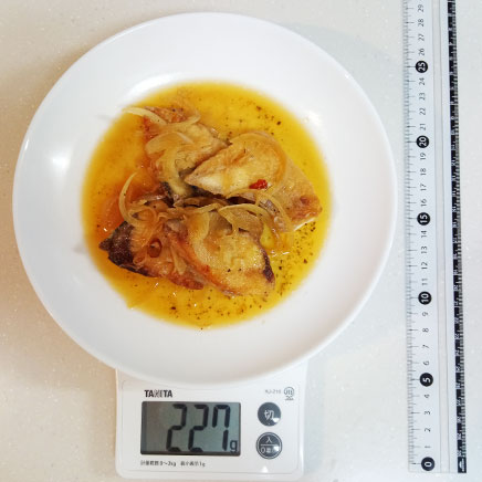 2切れ分のぶりの南蛮漬け