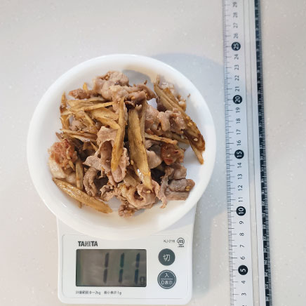 小皿1皿分のごぼうと豚肉のきんぴら