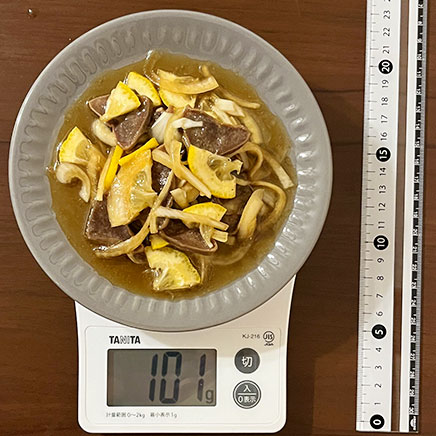 中皿1皿分の牛タンのマリネ