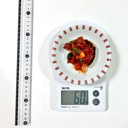 1/2個分のハンバーグのトマト煮込み