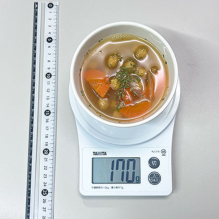 スープカップ(中)1杯分のひよこ豆のスープ