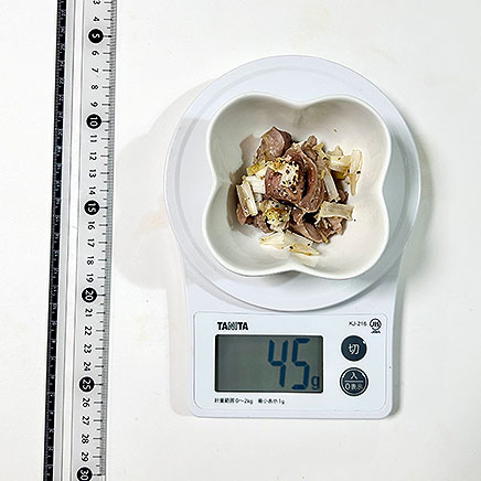 小鉢1杯分の砂肝のネギ塩炒め