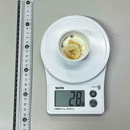 ココット（小）1杯分のはちみつバナナヨーグルト