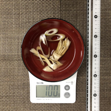 100g分の舞茸のお吸い物