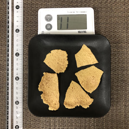 1/2枚分の豆腐せんべい