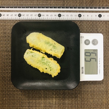 2切れ分のズッキーニの天ぷら