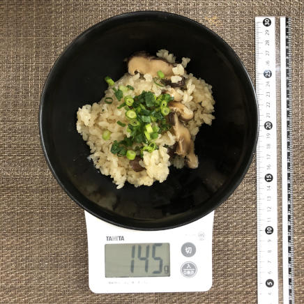 丼1杯・1人前の干し椎茸の炊き込みご飯
