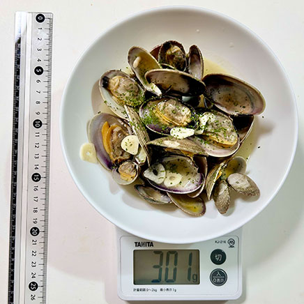 大皿1皿分のあさりのワイン蒸し