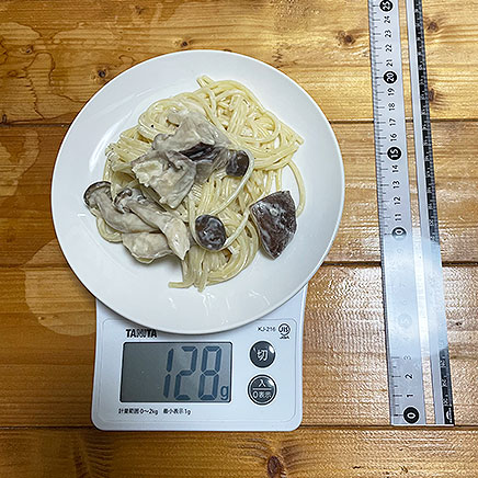 小皿1皿分のきのこのクリームパスタ