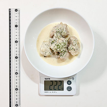 大皿1皿分のシュクメルリ