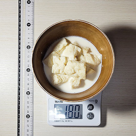 茶碗1杯分のパン粥