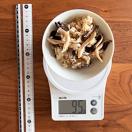 茶碗のひらたけの炊き込みご飯