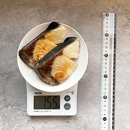 2切れ分のぶりの塩麴焼き