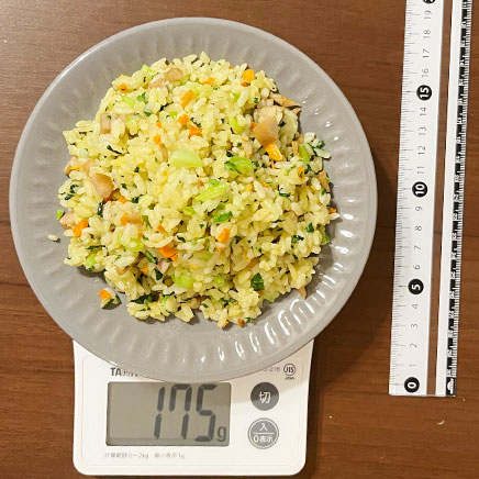 中皿1皿分のしゃくし菜チャーハン