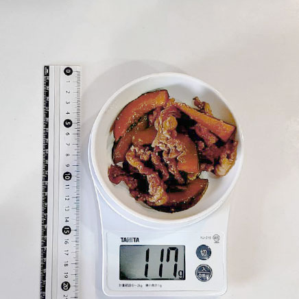 深皿(小)1皿分のかぼちゃと豚肉の炒め物