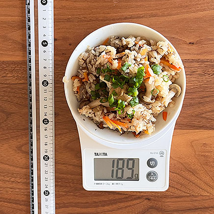 丼1杯分のもずくの炊き込みご飯