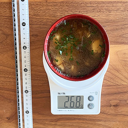汁椀1杯分のもずくの味噌汁