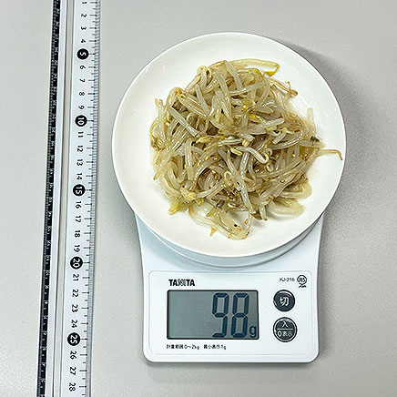 中皿1皿分のもやしの酢の物