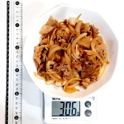 深皿（中）1皿分の豚肉のオイスターソース炒め